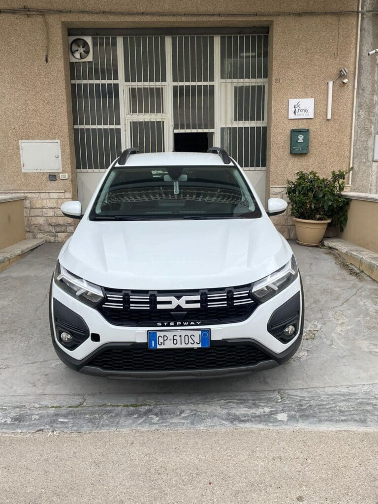 Dacia Sandero Stepway – 2024 usata in vendita da AutoFenix
