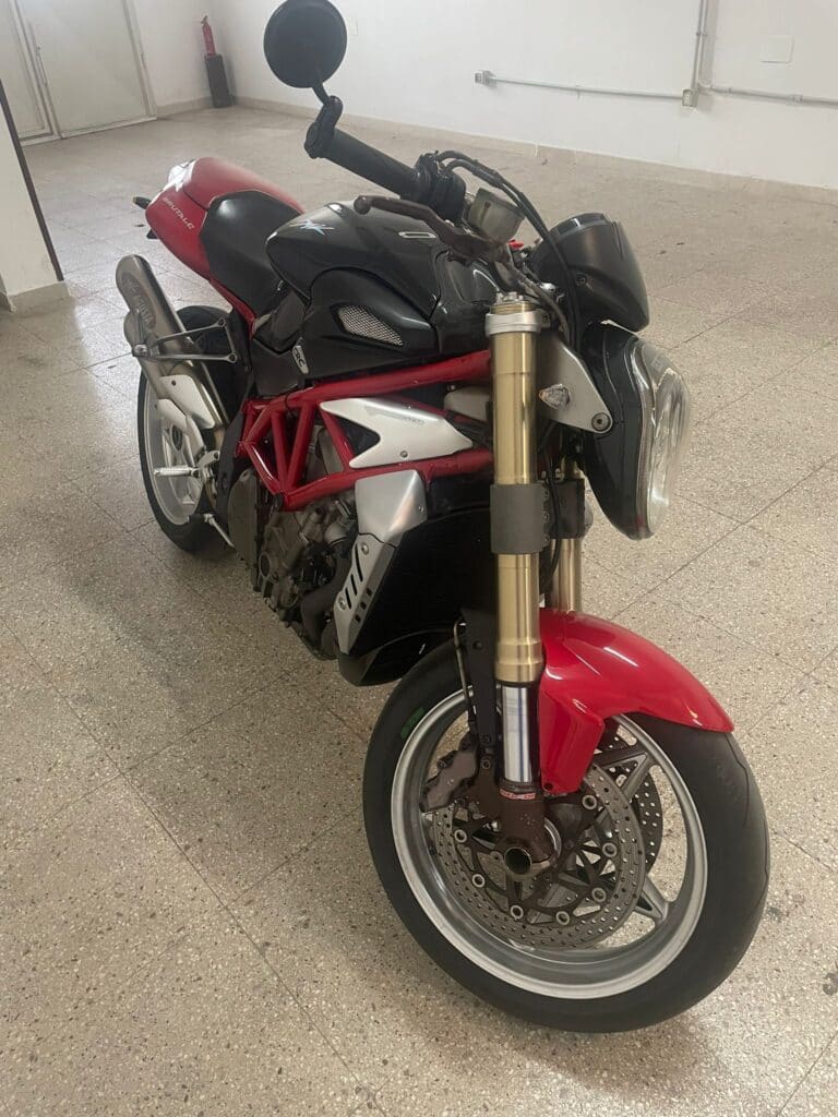 MV Agusta Brutale 910S – 2006 usata in vendita da AutoFenix